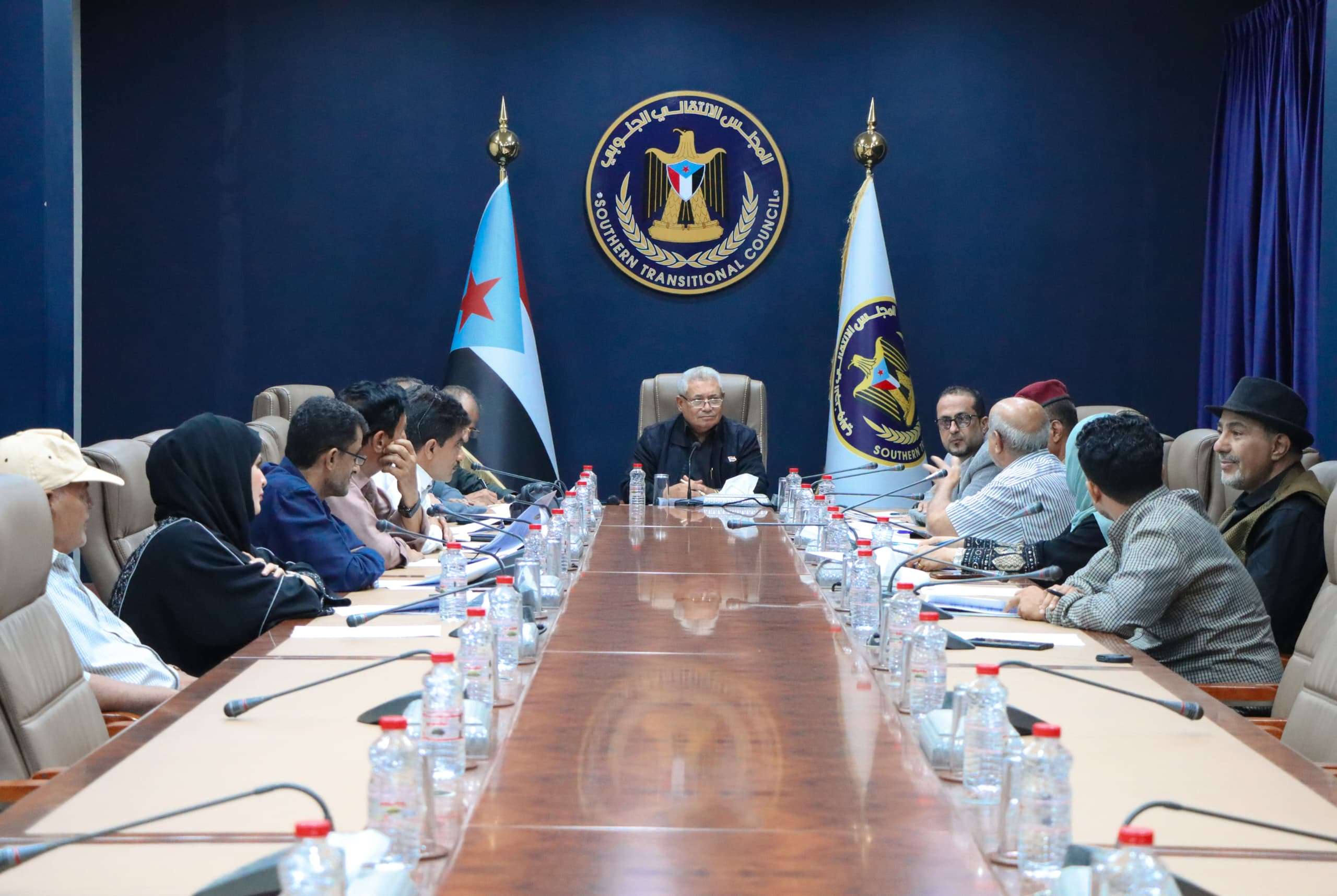 الهيئة السياسية تستعرض المستجدات السياسية والعسكرية وتثمّن عودة الرئيس الزُبيدي إلى العاصمة عدن